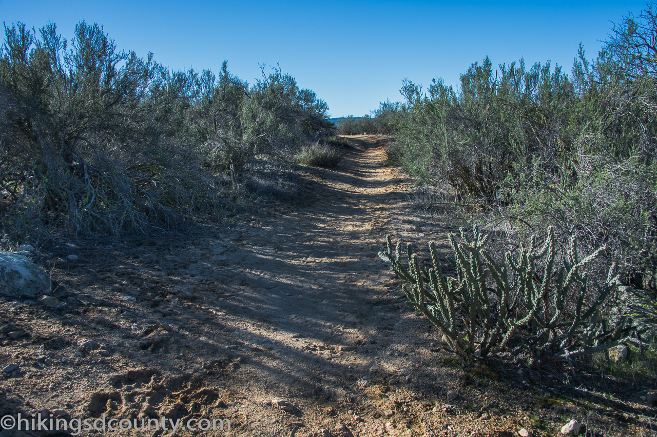 Eagle Rock - Hiking San Diego County