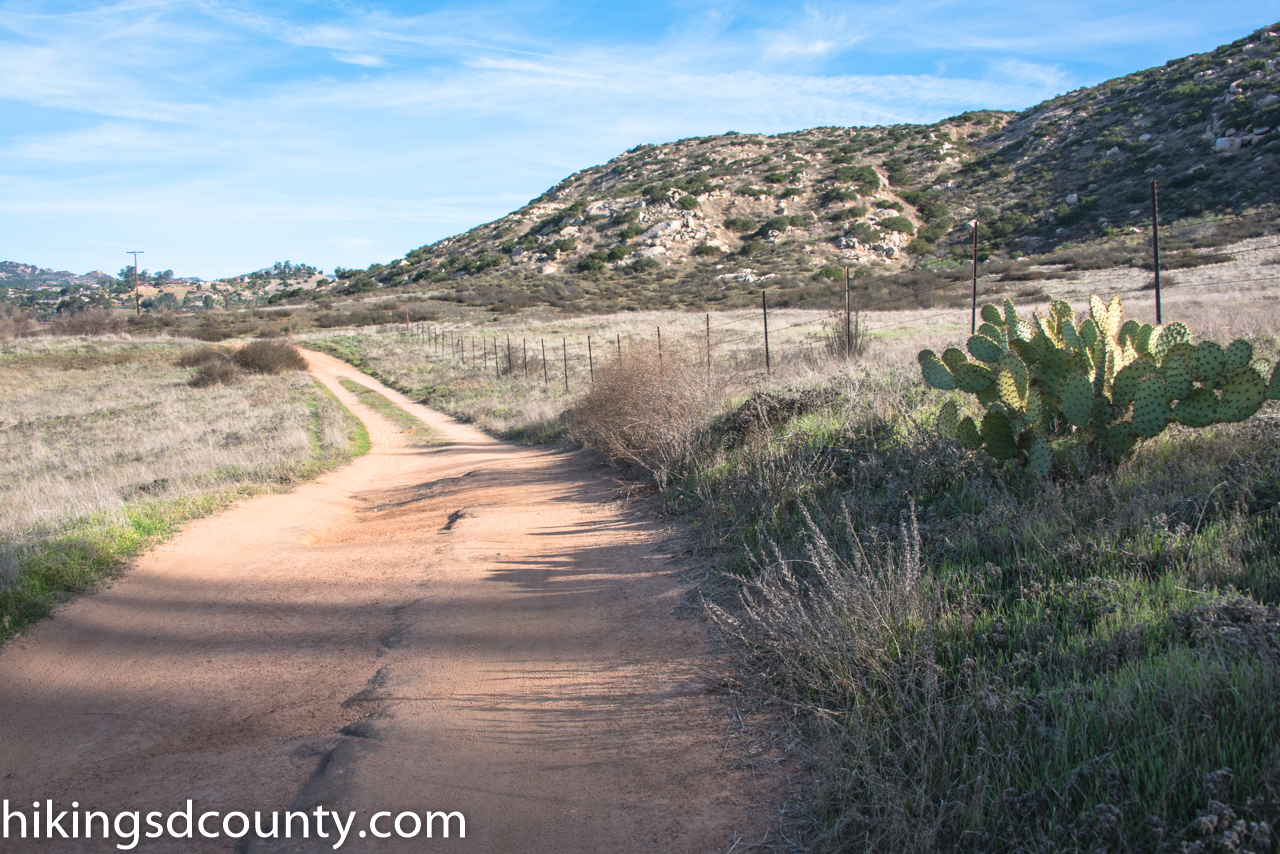 Old Coach to Raptor Ridge - Hiking San Diego County